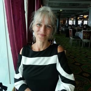 Meet your Posher, Karen